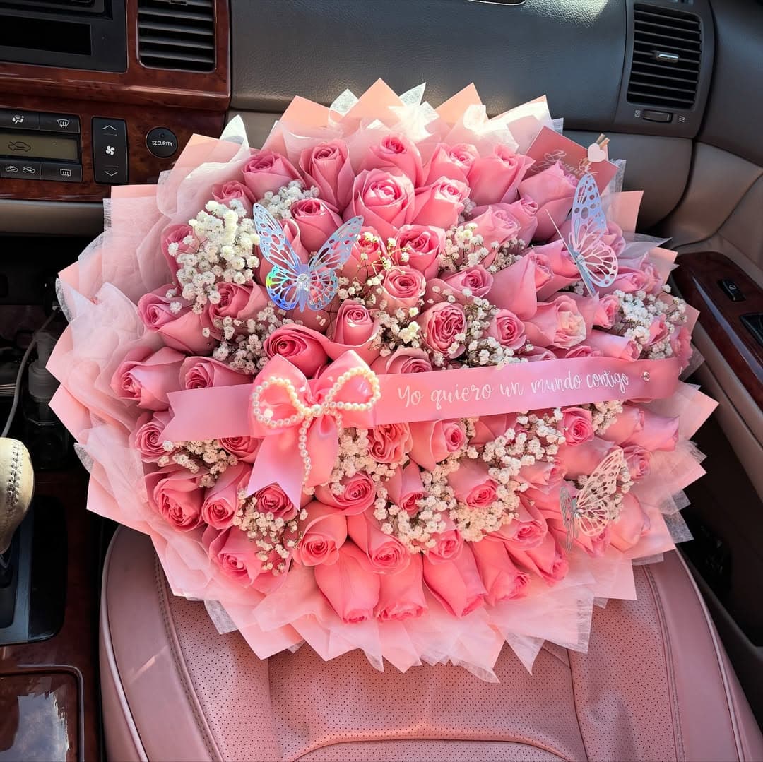 Bouquets by Naomy arrangement 9